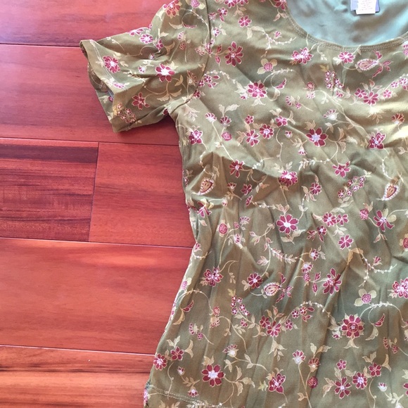 URBAN WORKS OLIVE FLORAL SHIRT NWT - Picture 4 of 8